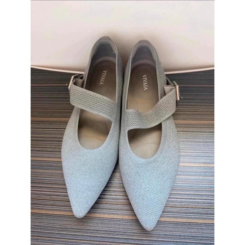 Vivaia Margot 2.0 Grey Knit Pointed Toe Mary Jane Flats Hex Buckle Size 41